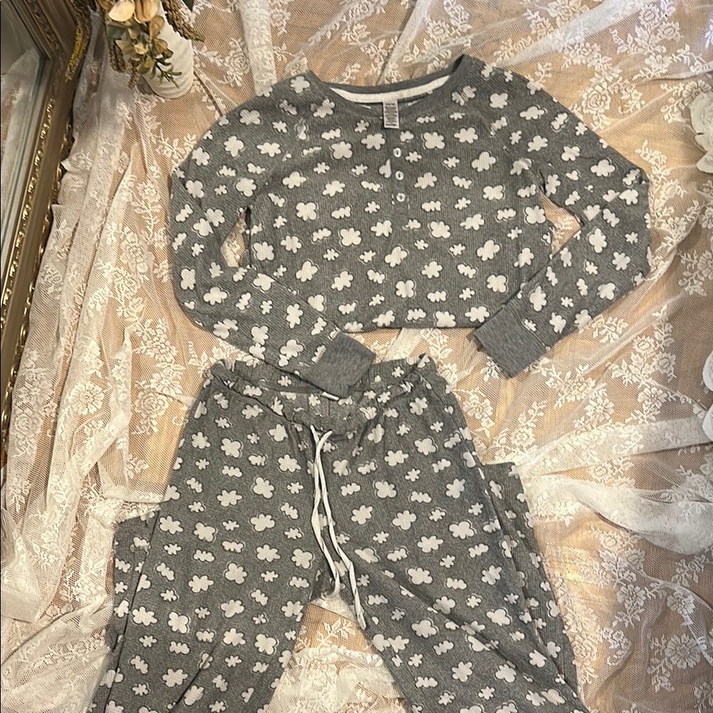Cozy Gray Pajamas with White Clouds - 2 piece